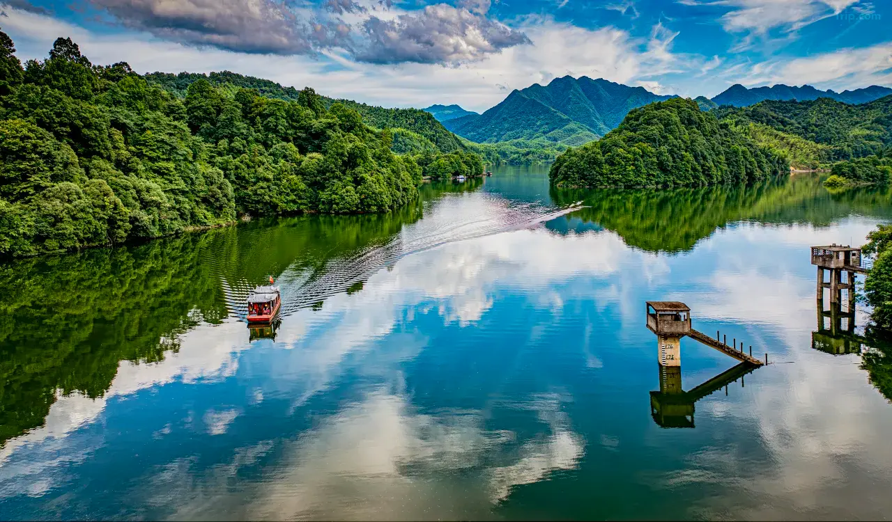 1mc2812000i1373d1C46A_W_1280_853_R5 1mc2812000i1373d1C46A_W_1280_853_R5