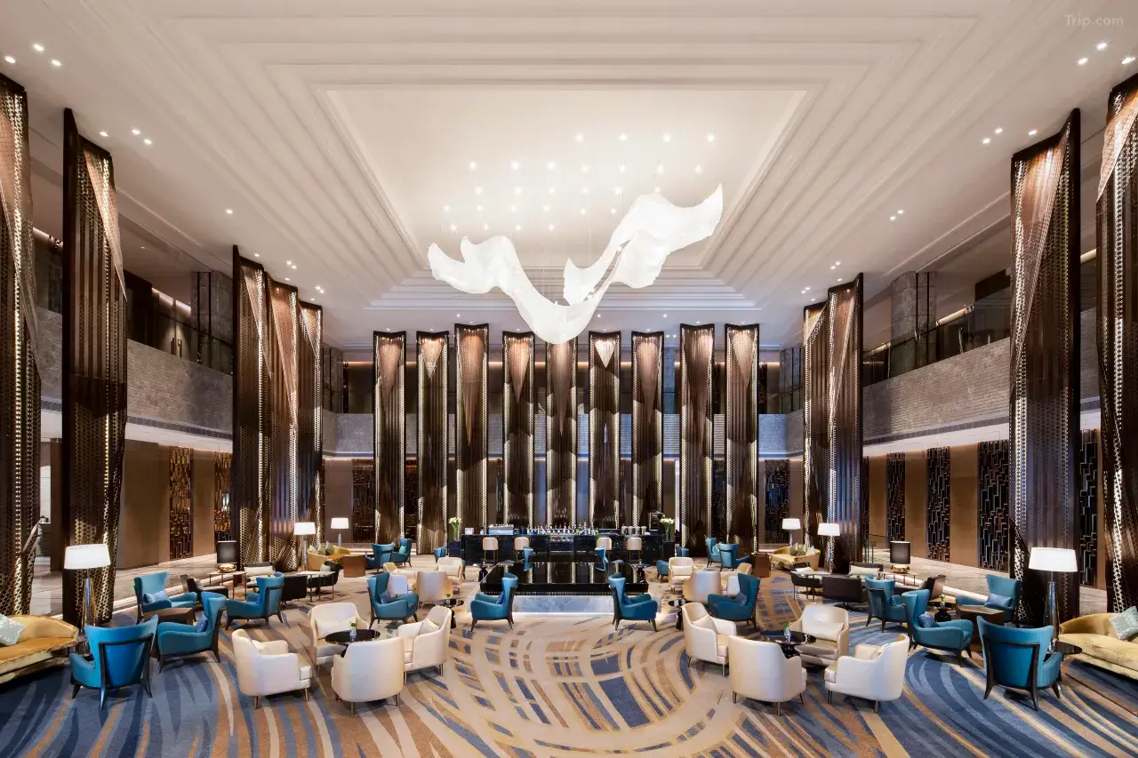 1mc2b12000bafed7jA06A_W_1280_853_R5