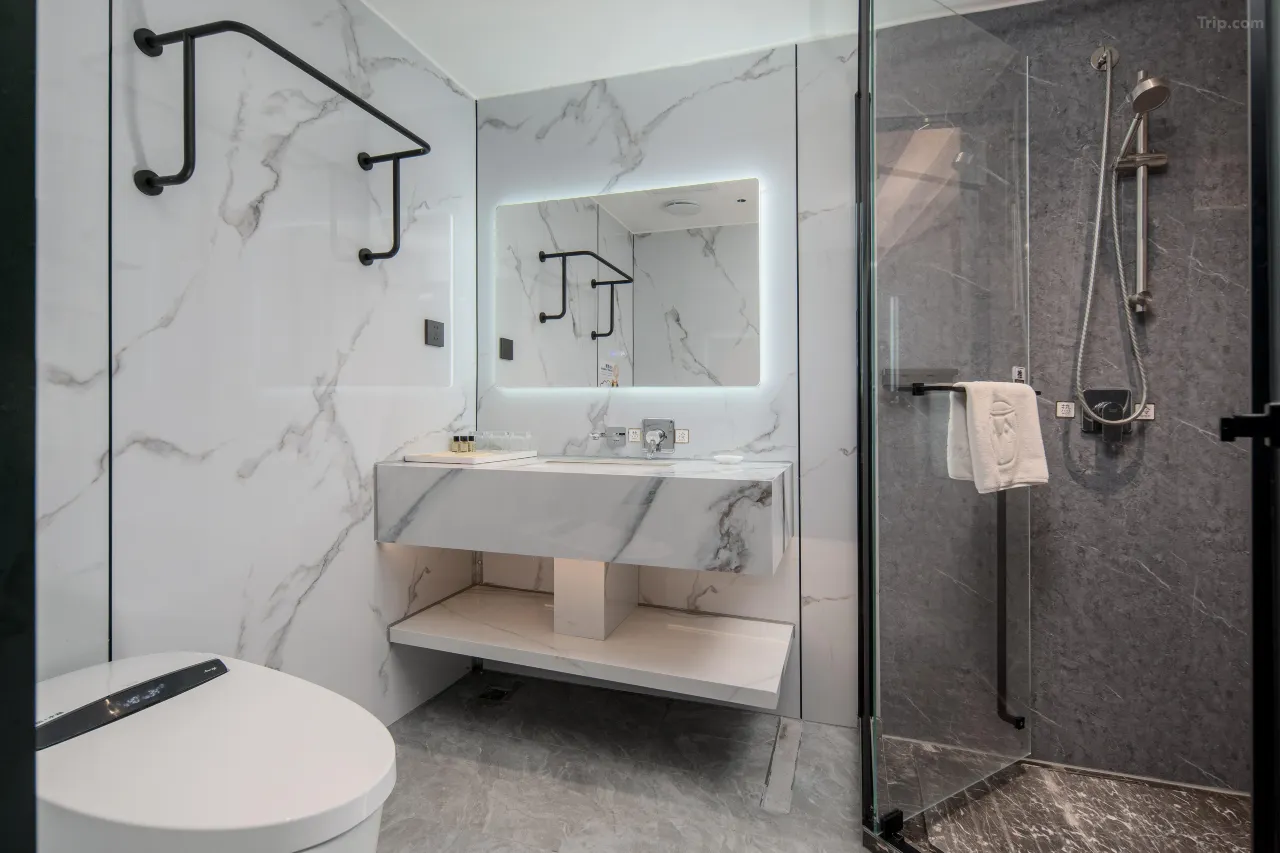 1mc2l12000kj6bwcp6D7B_W_1280_853_R5