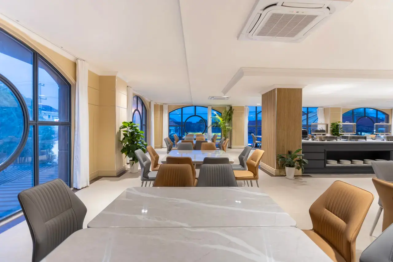 1mc3b12000knwsb3lB5C7_W_1280_853_R5