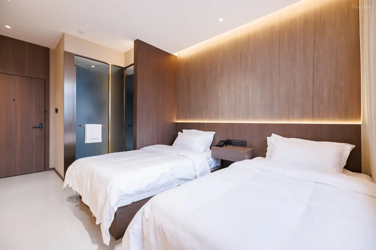 1mc4112000gn5vjs821FE_W_1280_853_R5 1mc4112000gn5vjs821FE_W_1280_853_R5