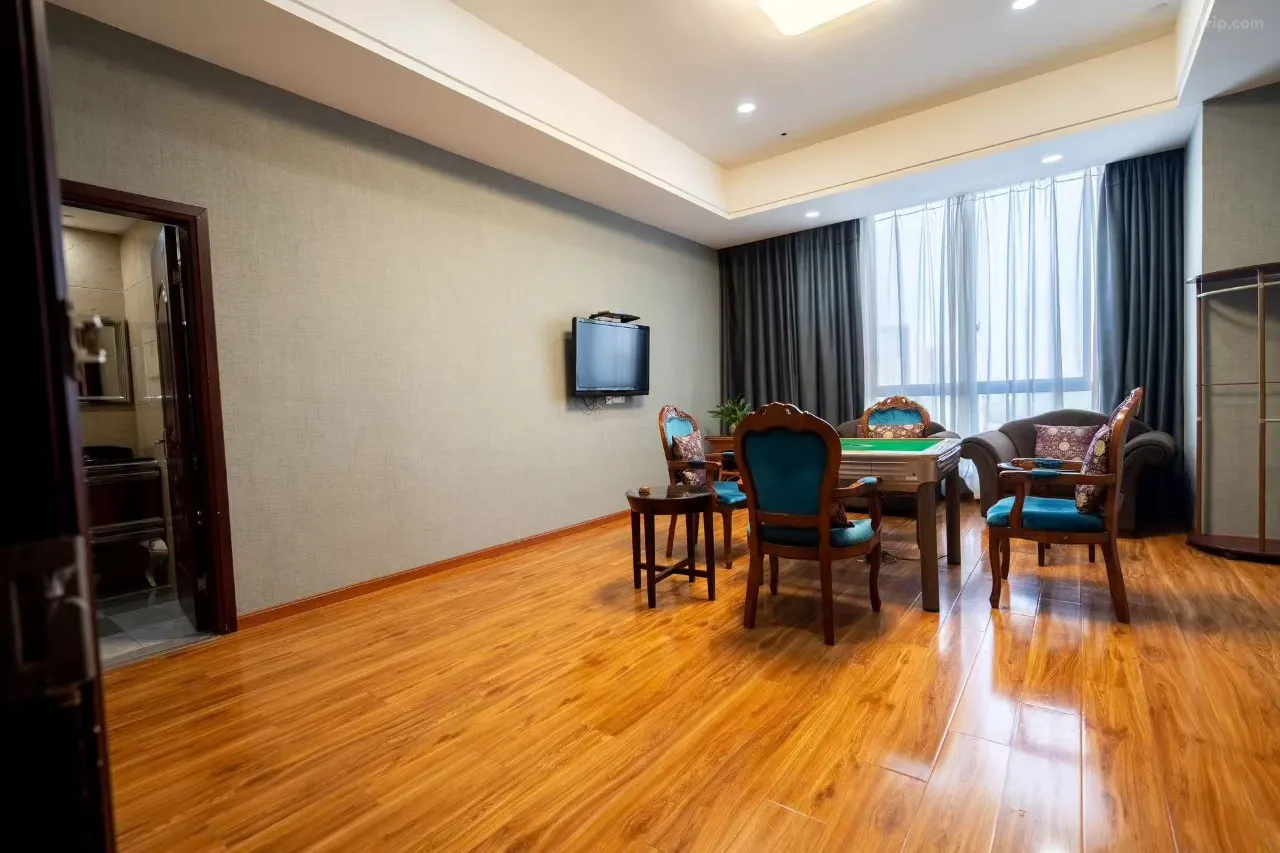 1mc4612000ny0oerc5940_W_1280_853_R5 1mc4612000ny0oerc5940_W_1280_853_R5