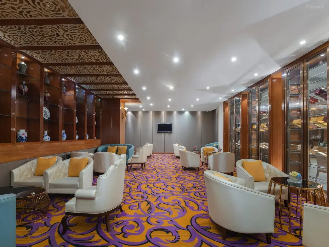 1mc4s12000cjmecf4E3C8_W_1280_853_R5-1