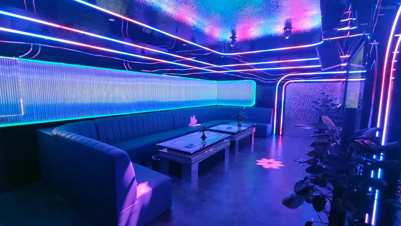 1mc5212000l62xjgl3B0E_W_1280_853_R5-1