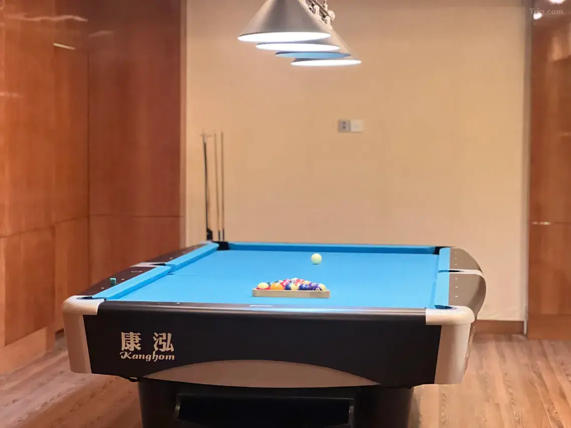 1mc5c12000crka4th0111_W_1280_853_R5-1