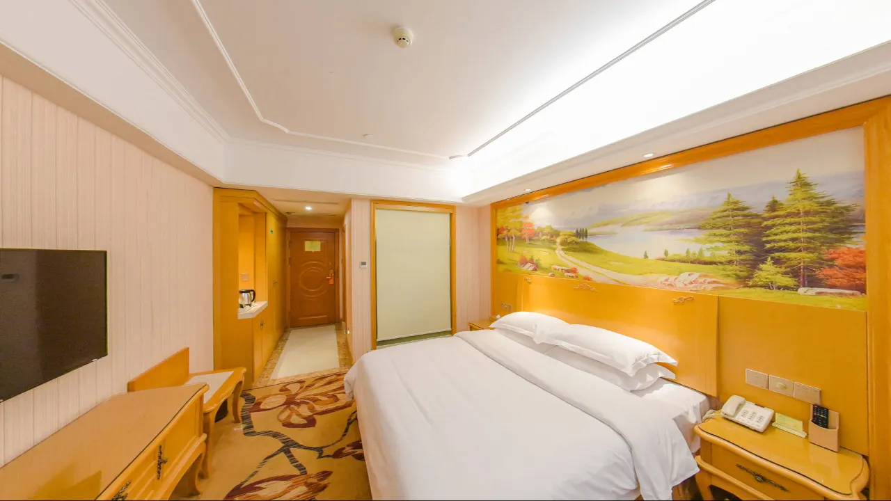 1mc5k12000dk4xdy63EDE_W_1280_853_R5