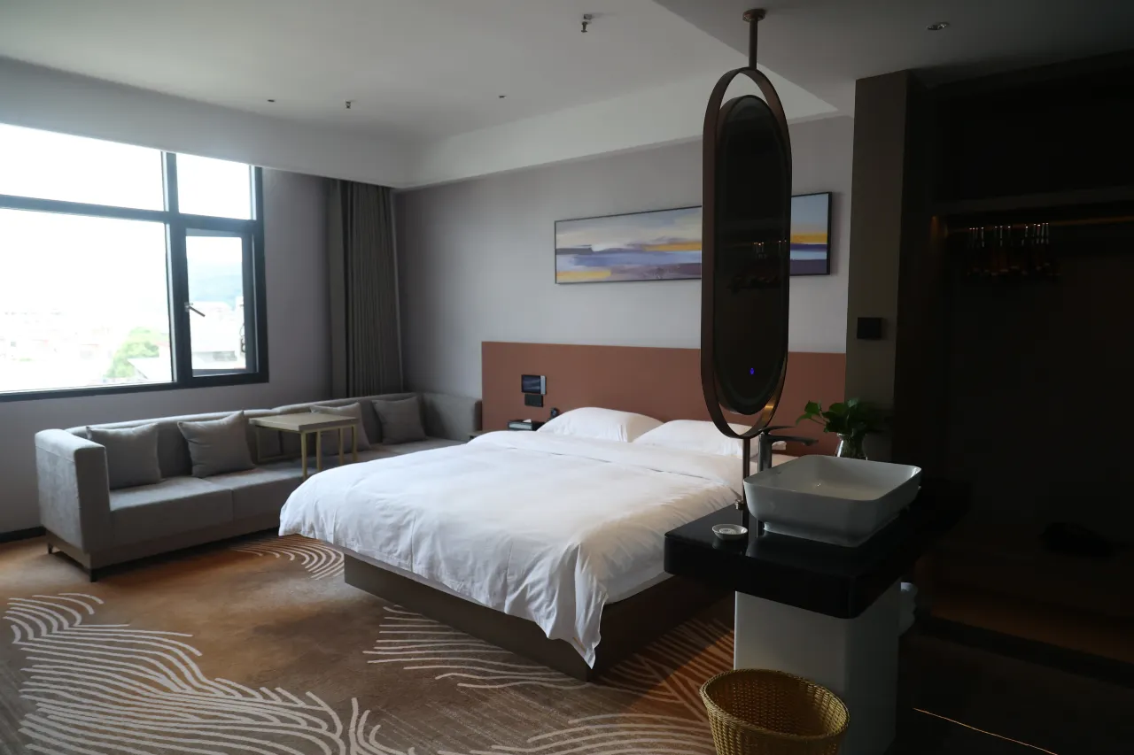 1mc5r12000fs3lhm0CBAD_W_1280_853_R5