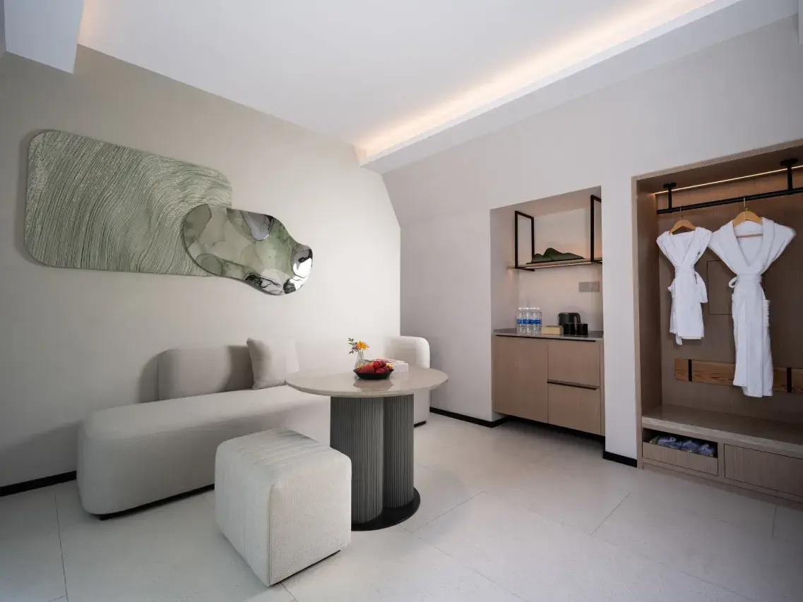 1mc5x12000pcm1pbl6394_W_1280_853_R5 1mc5x12000pcm1pbl6394_W_1280_853_R5