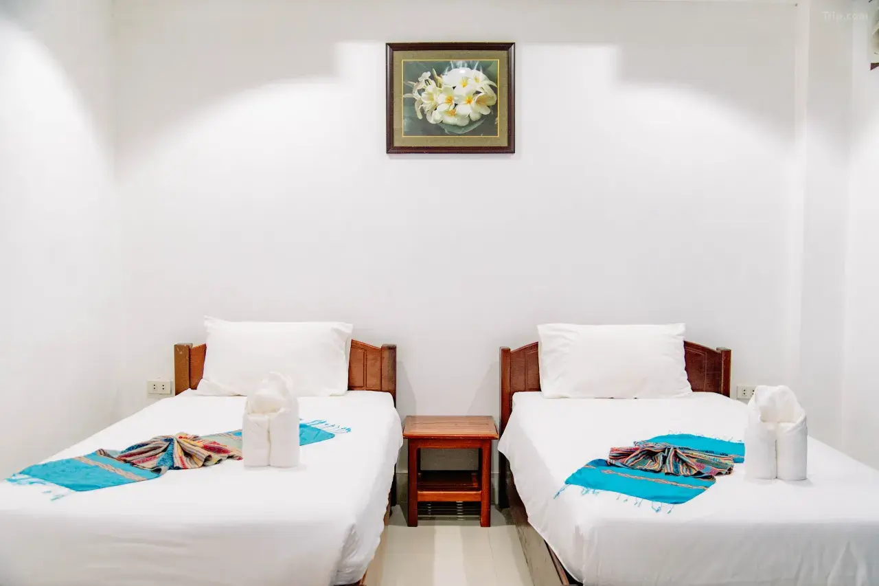 1mc6512000eyv327pB60E_W_1280_853_R5