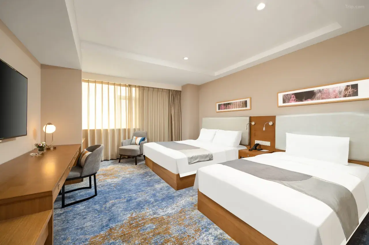 1mc6l12000bc57mz4DA69_W_1280_853_R5