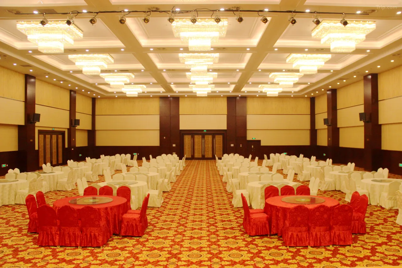 20010e00000072e3tBD6A_W_1280_853_R5 20010e00000072e3tBD6A_W_1280_853_R5