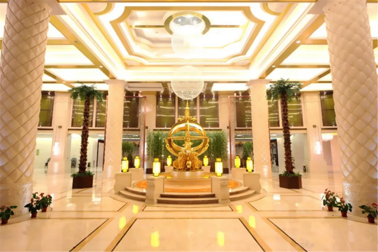 200b0j000000avvms95FD_W_1280_853_R5-1