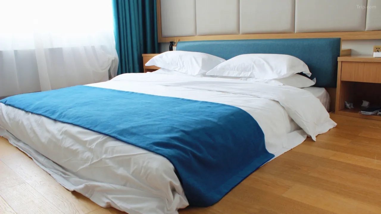 200m14000000xcrl8C4D6_W_1280_853_R5-1 200m14000000xcrl8C4D6_W_1280_853_R5-1