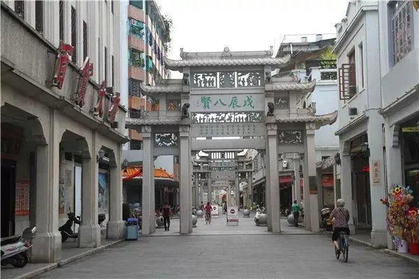 272084872e27030bfa4c9189fd77c747-sz_50687