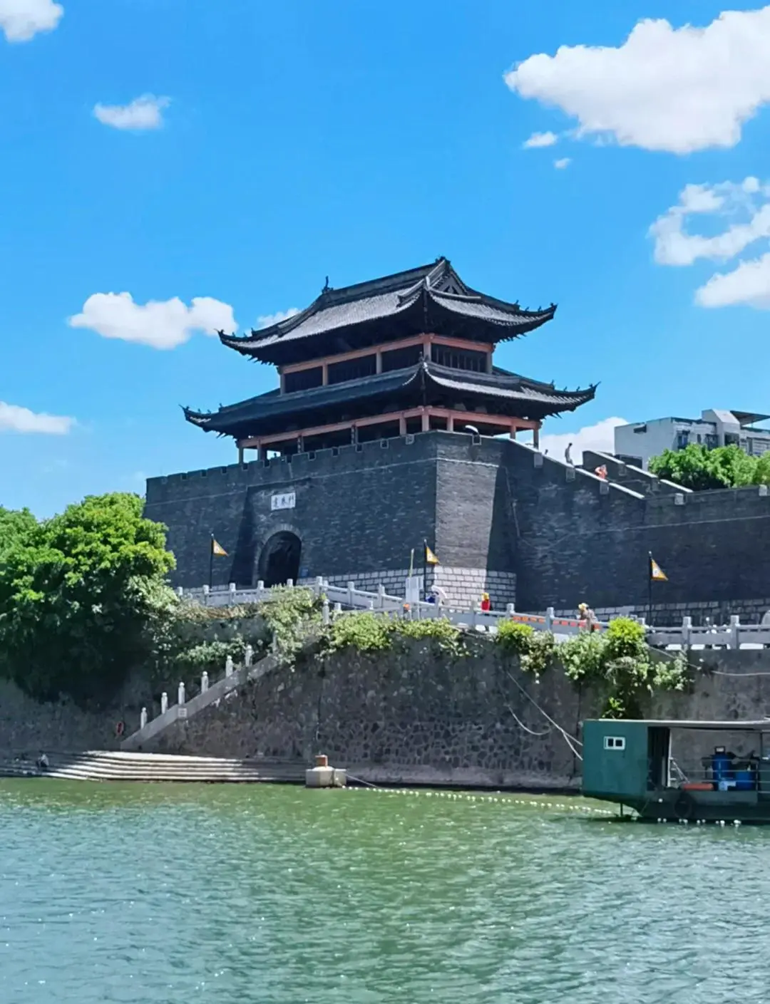 2832b2406c5aed59e40b25558ddc39b8-sz_169195