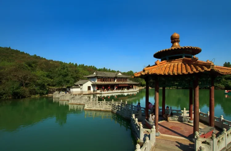 28a834d5e148e00a1dbf7cf712c382e9-sz_2368172