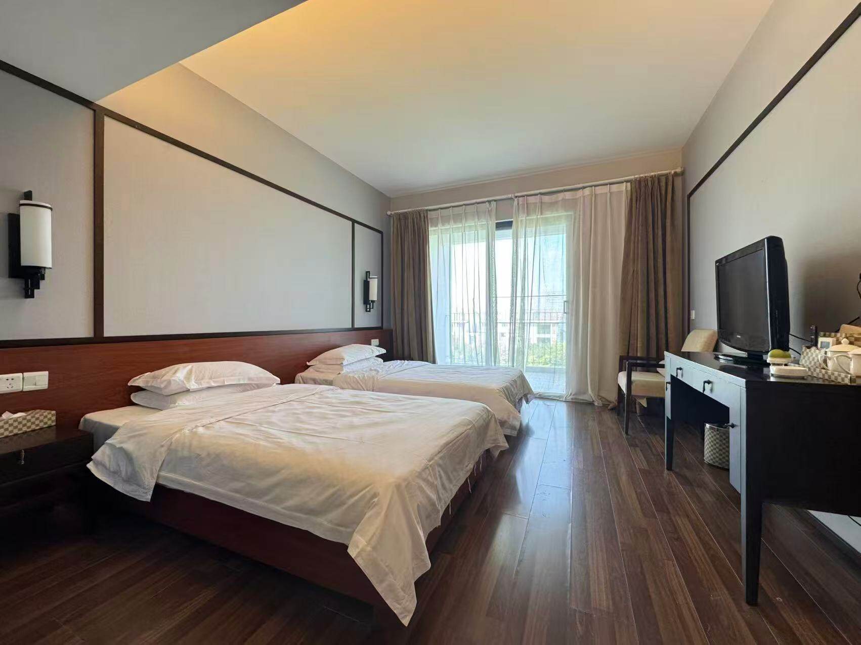 2a8658f447f30949748fe8b46933aece-sz_164151 2a8658f447f30949748fe8b46933aece-sz_164151