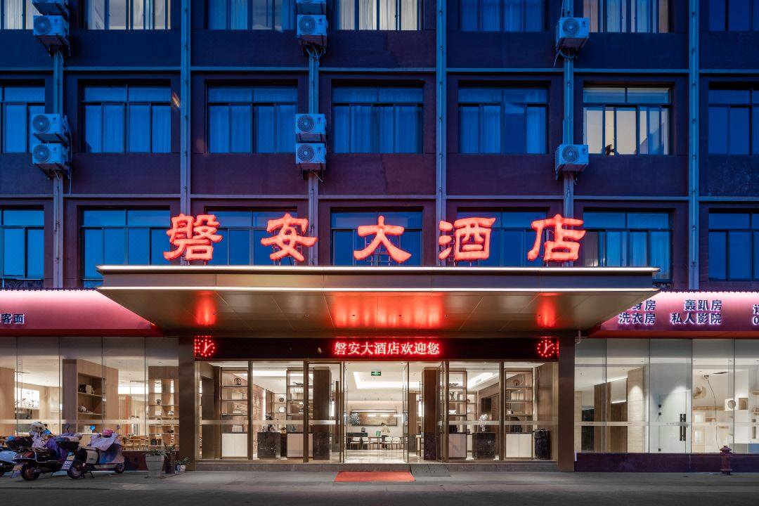 2e5e9278e28ff03c7f2ad0e2d6169aff-sz_134253-1