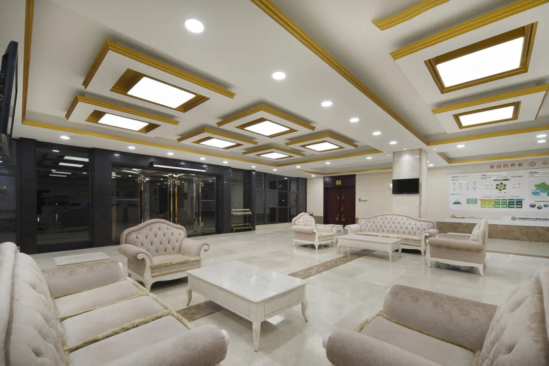 2f12052570196de8d5d8f0826dd61d1f-sz_2866345