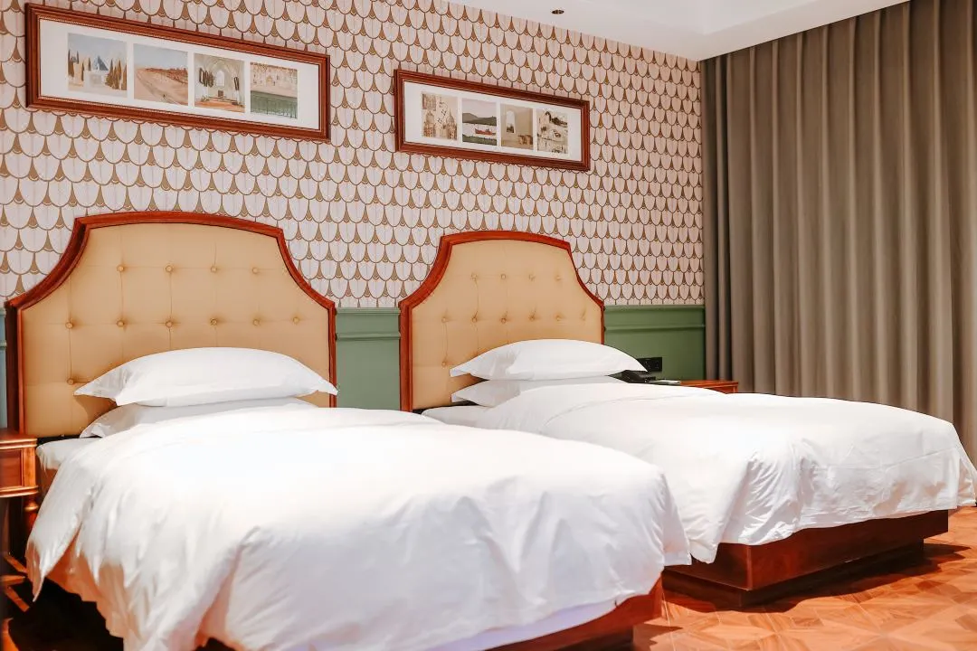 2fe30da8f5815003a082cf4a2eb6cd12-sz_131136