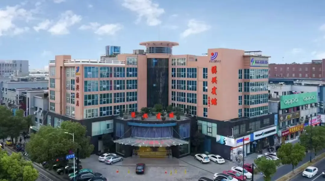 328b3d56f3c41ebe6f49ebf44a1c6934-sz_228694 328b3d56f3c41ebe6f49ebf44a1c6934-sz_228694