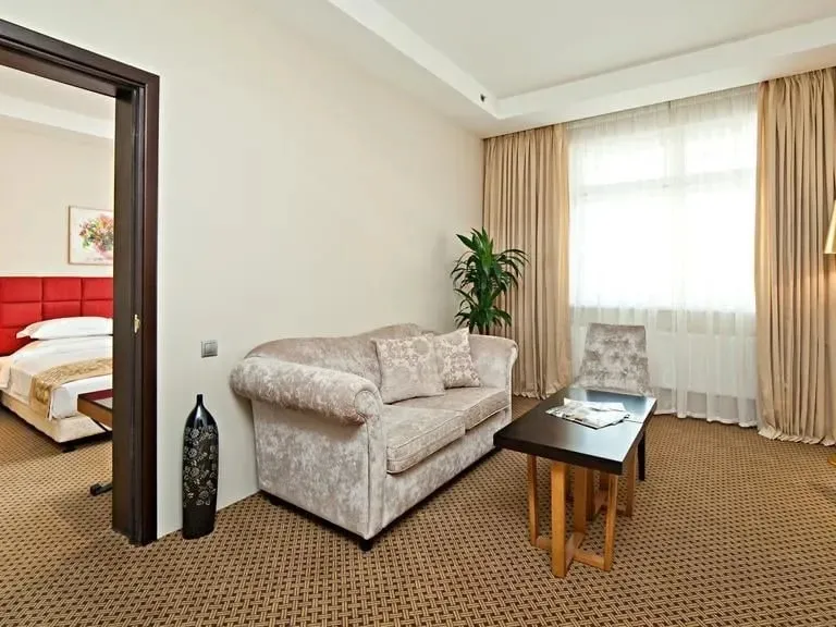 34f10d2087004a90d5ac60b150620fd8-sz_179781 34f10d2087004a90d5ac60b150620fd8-sz_179781