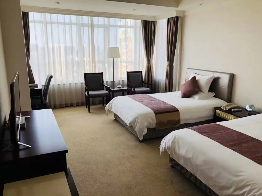 353717b65dc2b3ff83a8516a3ba21709-sz_141239