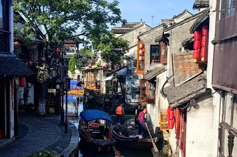 水韵江南梦里周庄💯纯玩3日游￥299元/人『免费棋牌/唱歌』住景区附近水之韵酒店◆含2顿自助早餐+3顿特色餐「#甪直老街#夜游周庄◆同里湖湿地公园」