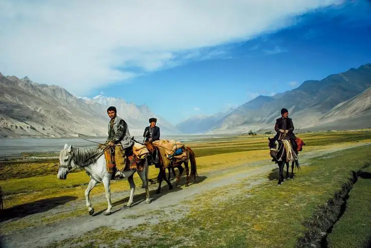 3ad250b06a0578fa1c2cef1c51e301c0-sz_51084 3ad250b06a0578fa1c2cef1c51e301c0-sz_51084