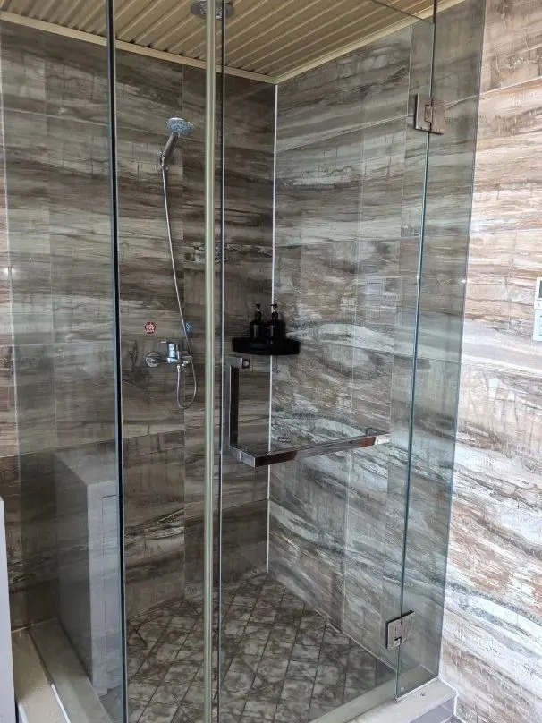 3d4a89e860cd4b2896d8aca9b851ff31-sz_99260-1