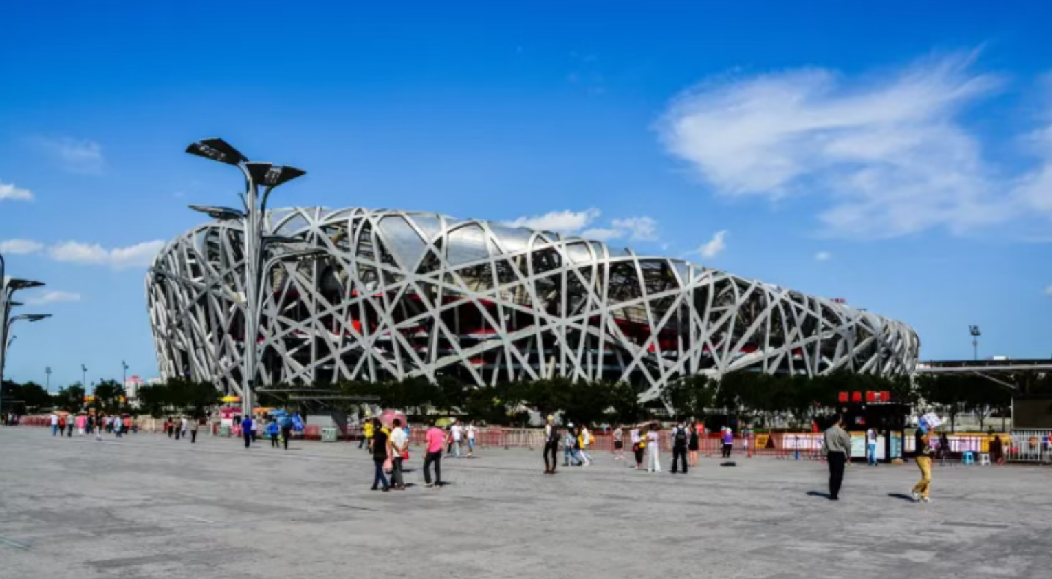 年末钜惠-特惠北京￥699元起，含自助热早，故宫、八达岭长城、颐和园、天坛、圆明园、升旗仪式、冰丝带、前门大街、餐餐美味