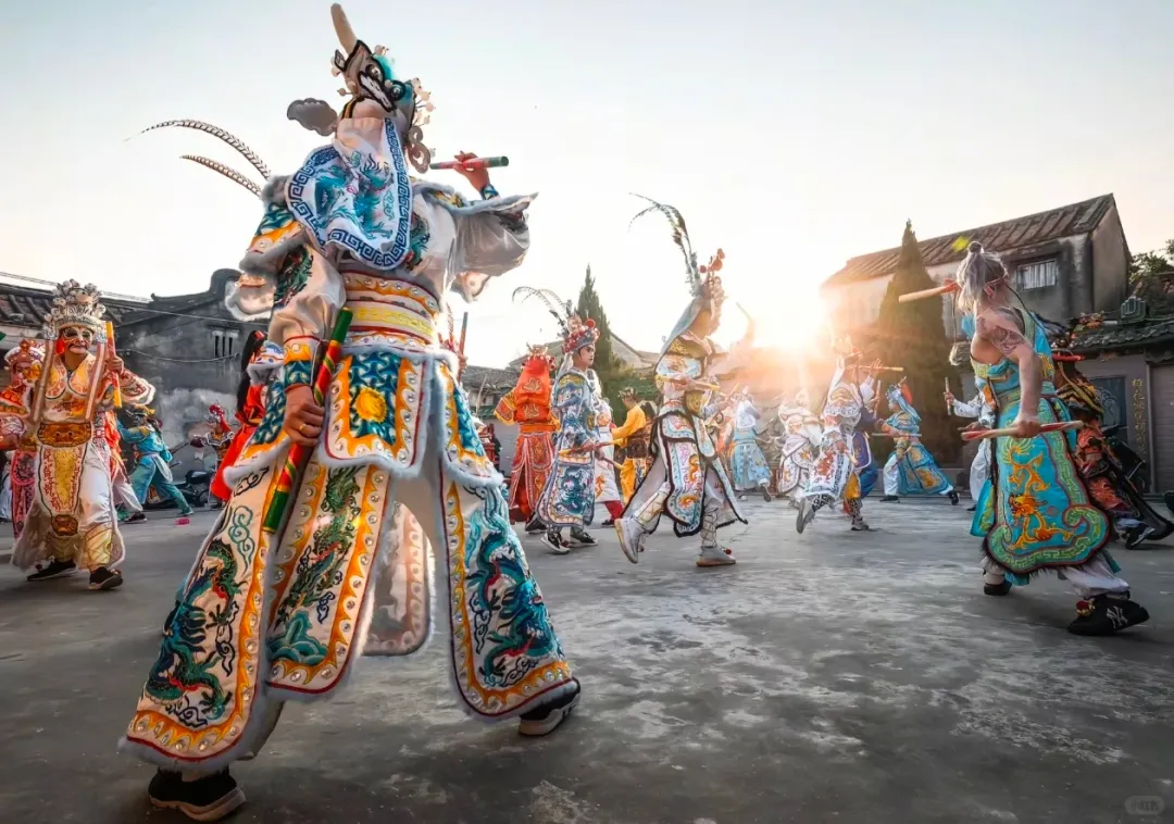 王炸【纯玩潮汕双动5日游1788元可升级飞机】4晚连住潮汕3钻酒店不挪窝♥潮州/汕头/南澳岛/揭阳♥精华景点一网打尽！