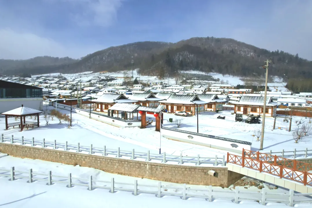 40e0c16a456d2a34e92258053fb575af-sz_2324800