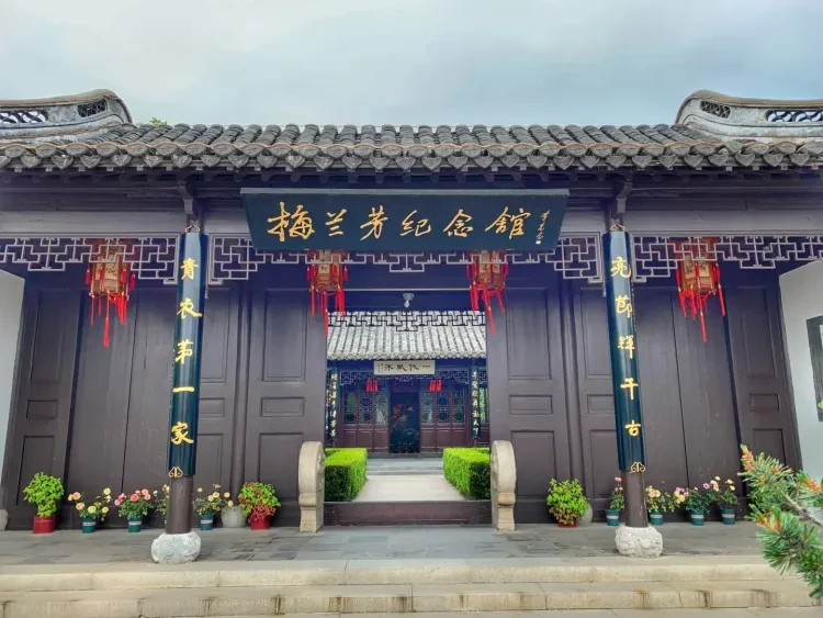 46d68419332c5a149832304ac80ee727-sz_2791306