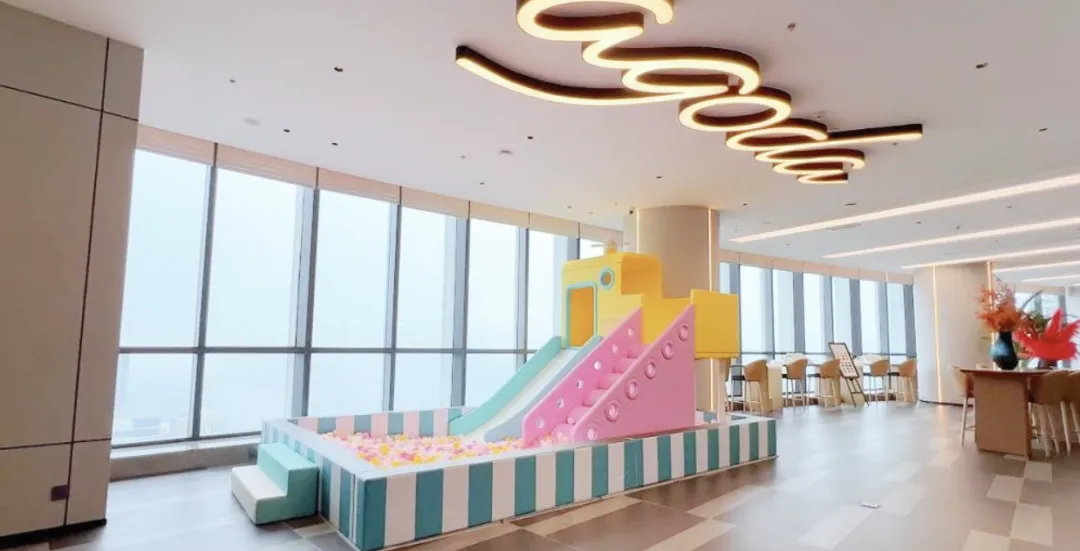 4850ed86790425d14833f44c567d6b2c-sz_1115712