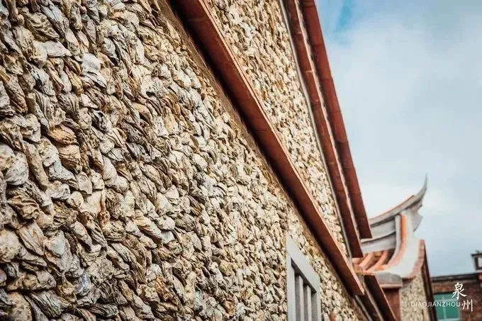 490c63eebf5bd4f1c7a3eac1da8d1410-sz_104465-2