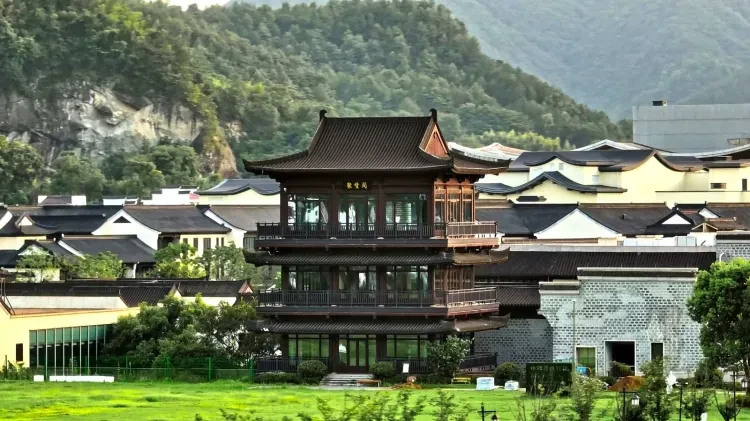 4a2f265fd113c98b381357c508930867-sz_303164