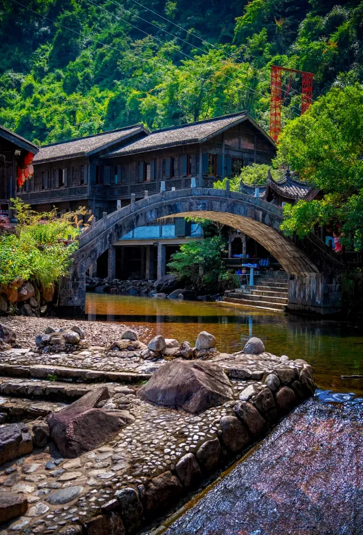 4b16e0e6b94af71081158ad3398e7791-sz_1664093-1