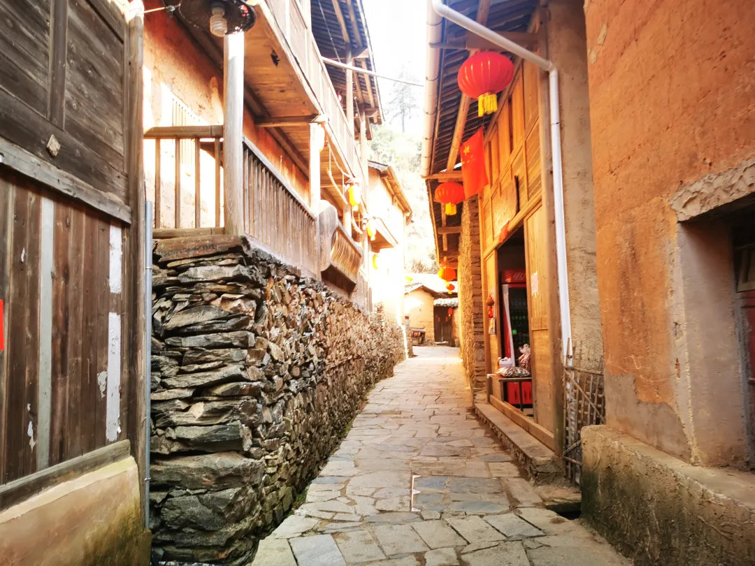 4dbde27016ef589bba33cffacca37bab-sz_3240322