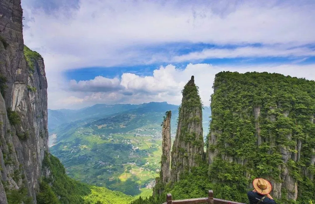 52cdbea611c2833aced96ef608a03efe-sz_161551