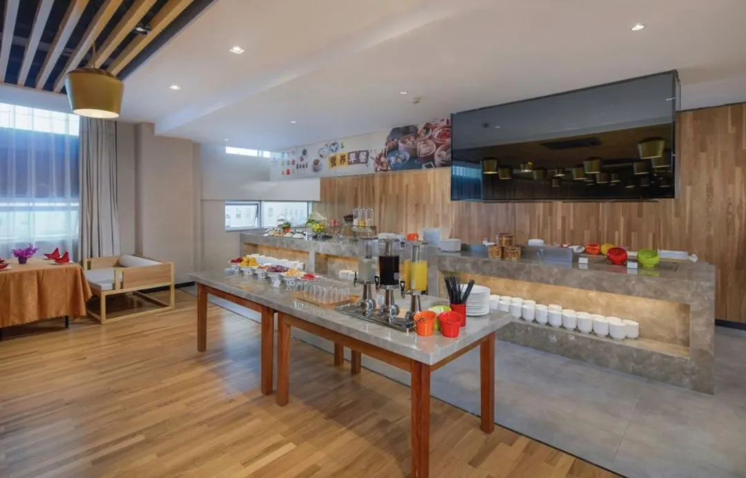 557c33679c617768b37de3f9d68a8124-sz_782240