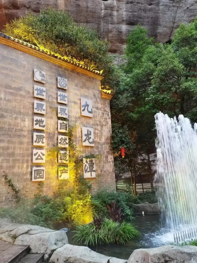 55d89597b430f2653917bd48ad7b32e2-sz_1735082