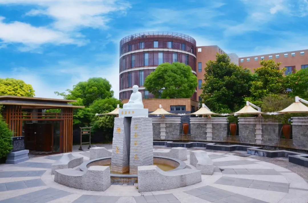 56e709041cc28283c5266749d1724ddf-sz_1439309 56e709041cc28283c5266749d1724ddf-sz_1439309