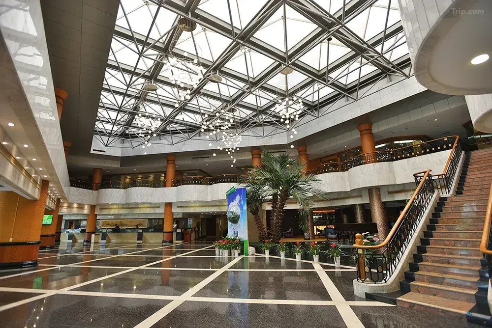 5708354bbb215150ebb3dff32b06afd5-sz_1424355 5708354bbb215150ebb3dff32b06afd5-sz_1424355