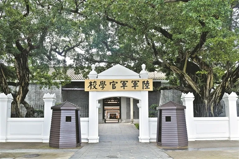 57bcdf169d4ddd053ff65db788c0f4be-sz_241994