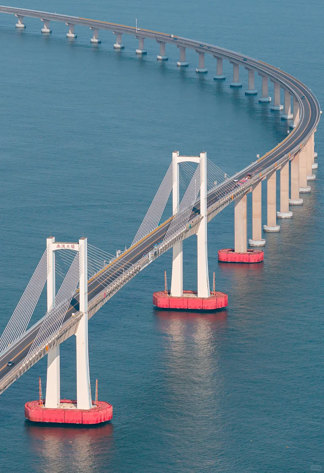 584fab237a8d4d796cc8d8462cc1ed81-sz_2705922