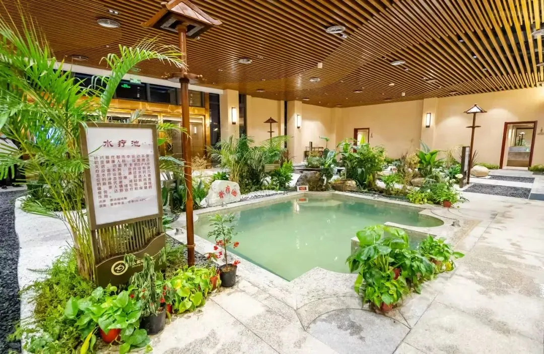 纯玩补贴⑤！【年底冲量●送158温泉】299元三日 跟车带导 畅泡五星温泉 含2早4正餐 餐餐升级特色，棋牌KTV免费玩