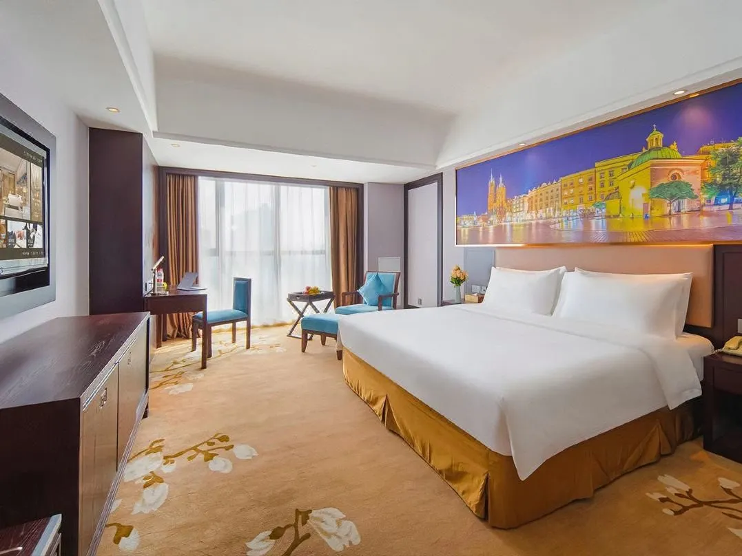 5a51db2a3434fed323e4a299973357a0-sz_106945