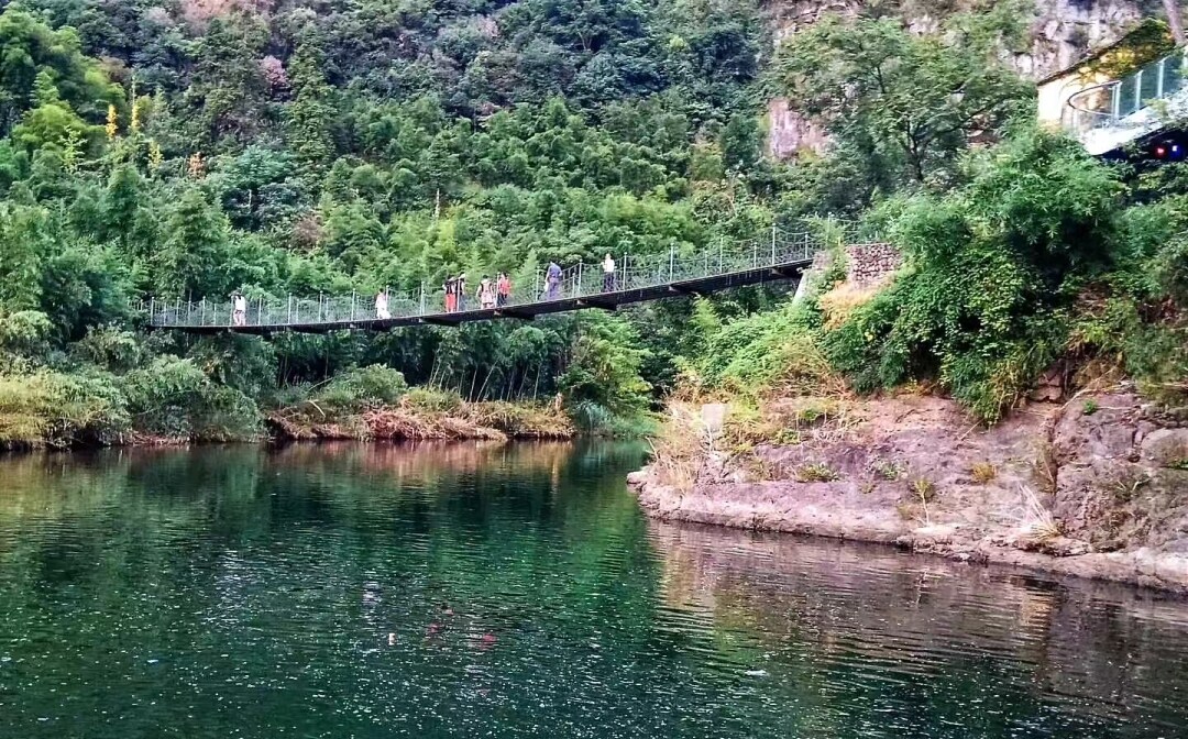 5afc852234f5d839df6ff6f5a8680d54-sz_1334625-1 5afc852234f5d839df6ff6f5a8680d54-sz_1334625-1