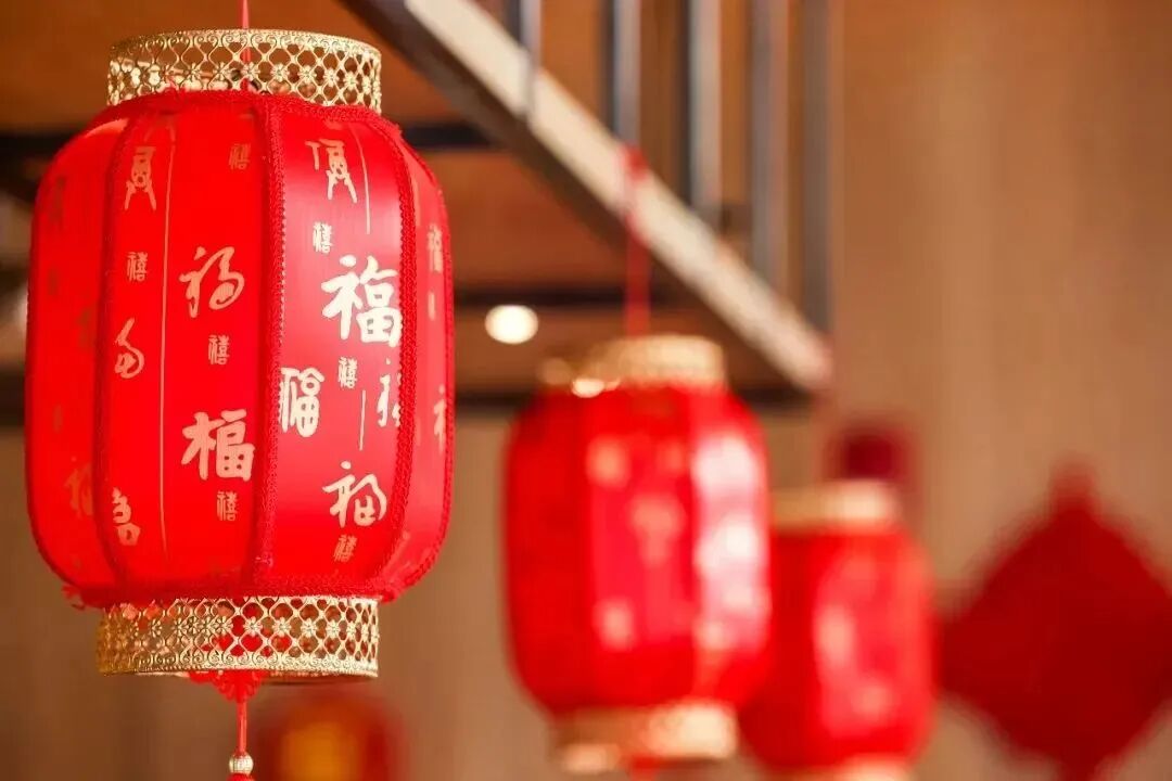 【年夜饭·迎新春】泊心湾·上海巴塞罗娜国际度假酒店，三日1199元欢喜过大年，享价值2188元丰盛年夜饭，棋牌畅享，豪华K歌！